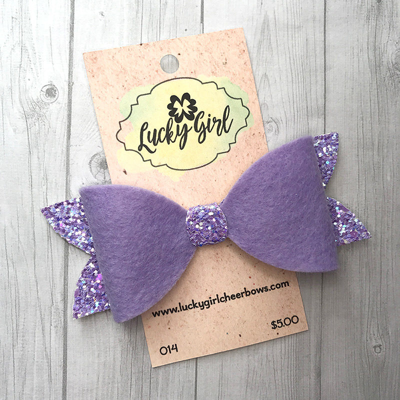 Modern bow with glitter and wool